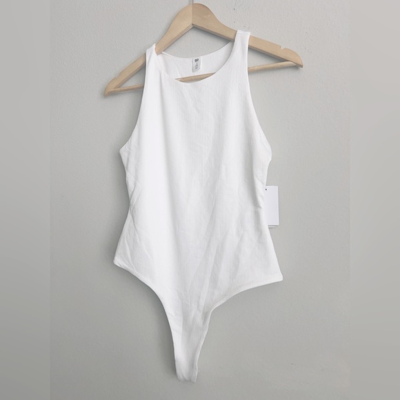 BP Ribbed White Tank Top - Picture 2 of 4